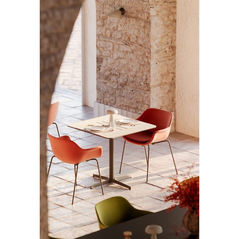 Fauteuil ABRIL 4 pieds métalliques - esPATTIO