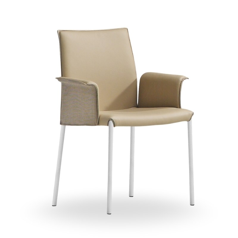 Fauteuil NUVOLA en tissu, pieds métal, accoudoirs bas - MIDJ