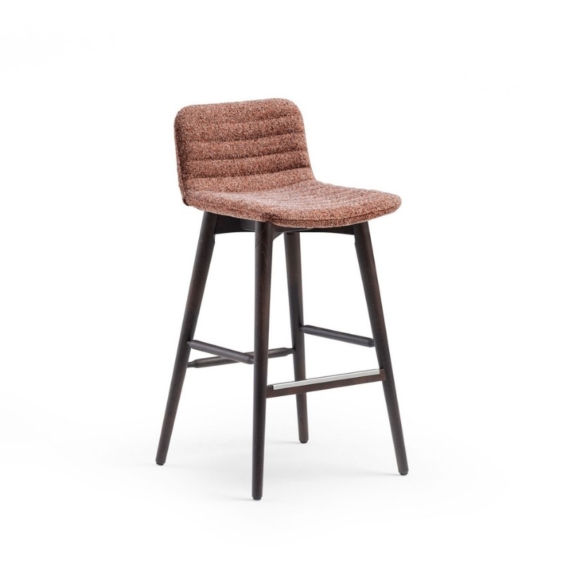 Tabouret COVER.1 en tissu, pieds bois - MIDJ