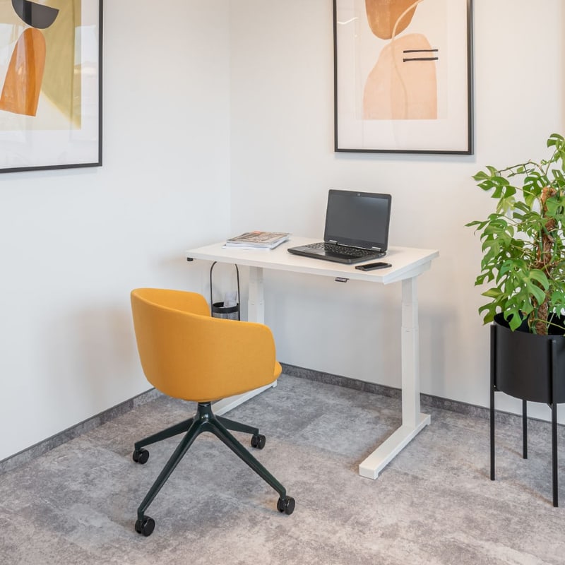 Bureau réglable pliable COMPACT DRIVE MDD