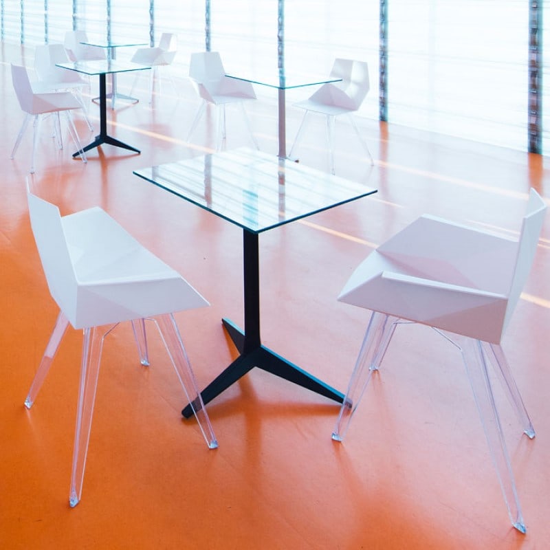 Chaise pied transparent avec accoudoirs FAZ