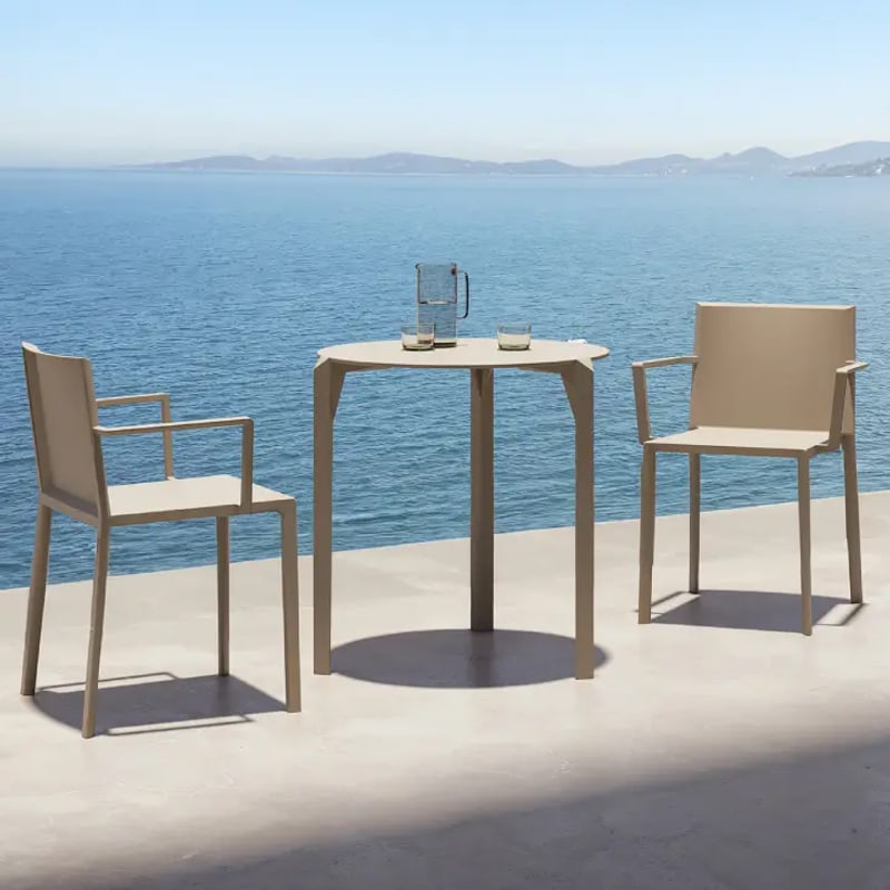 Chaise QUARTZ avec accoudoirs - VONDOM