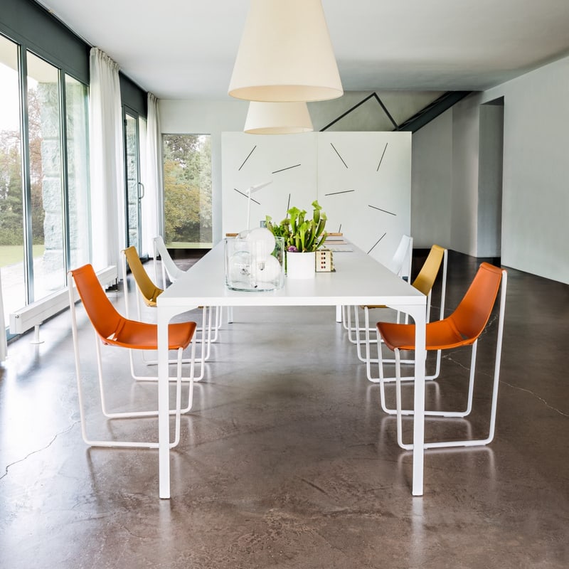 Chaises en cuir APELLE - MIDJ