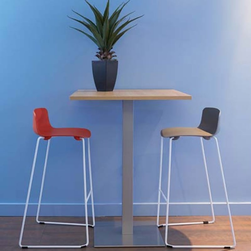 ELOÏSE - table carrée pieds métal