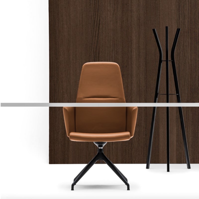 Fauteuil pivotant MY BELLE de BRALCO