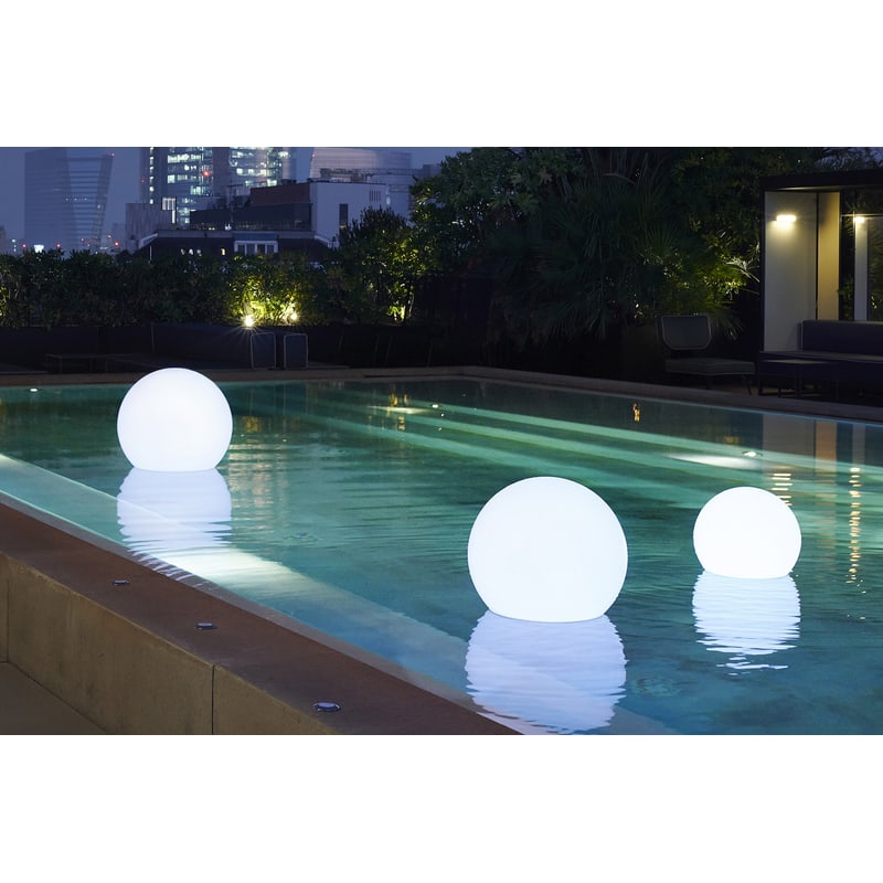 Lampe design lumineuse ACQUAGLOBO de SLIDE