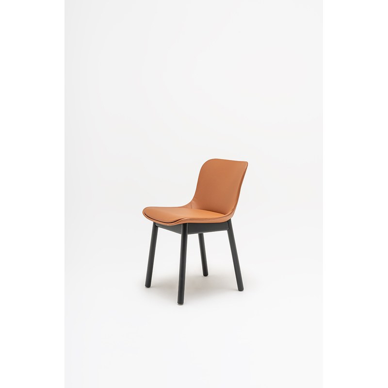 Chaise piètement bois Baltic 2 CLASSIC - MDD