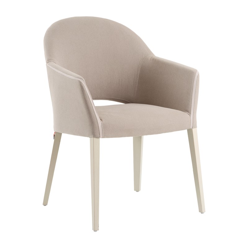 Chaise CUORI C04 piétement bois avec accoudoirs