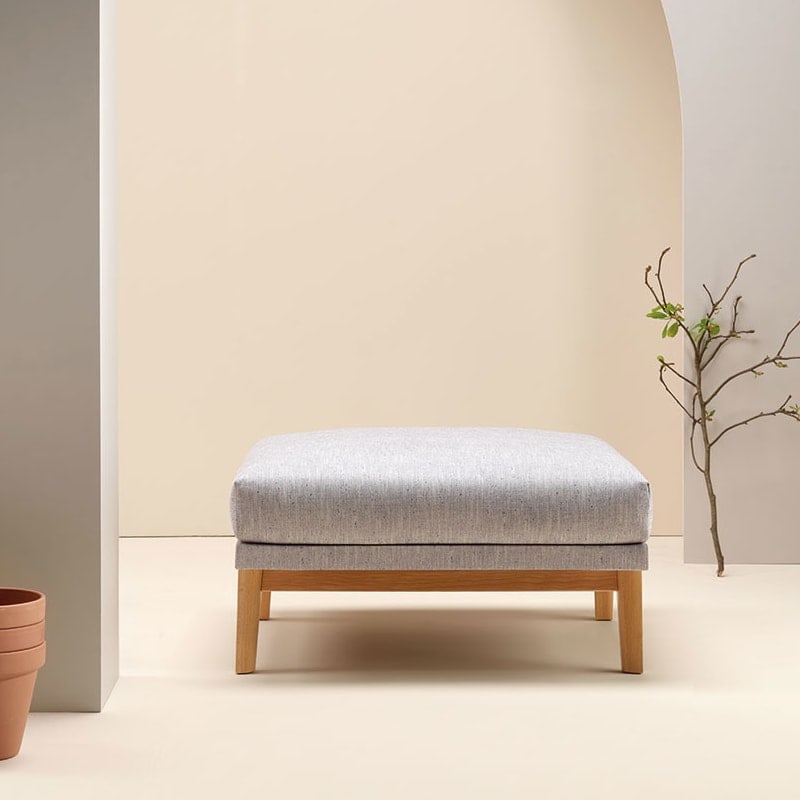 Pouf design pied en bois PAUSA