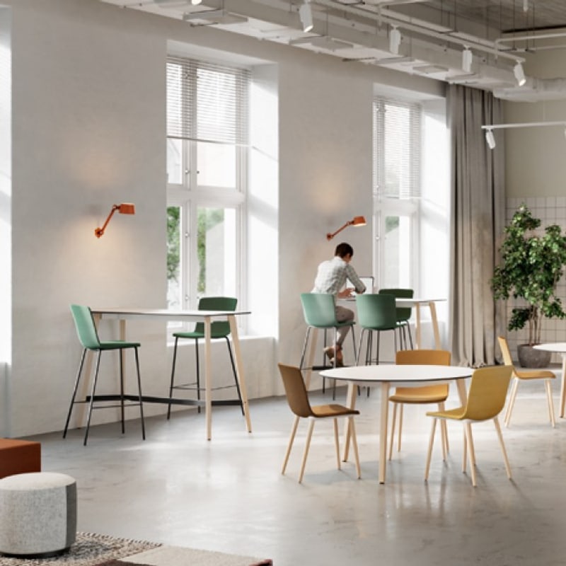 Tables hautes pieds bois TIMBER Forma5
