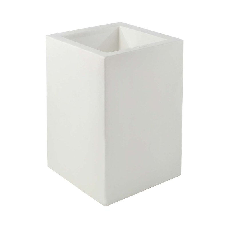 Pot cube haut CUBO 14 x 14 x 28 cm de VONDOM