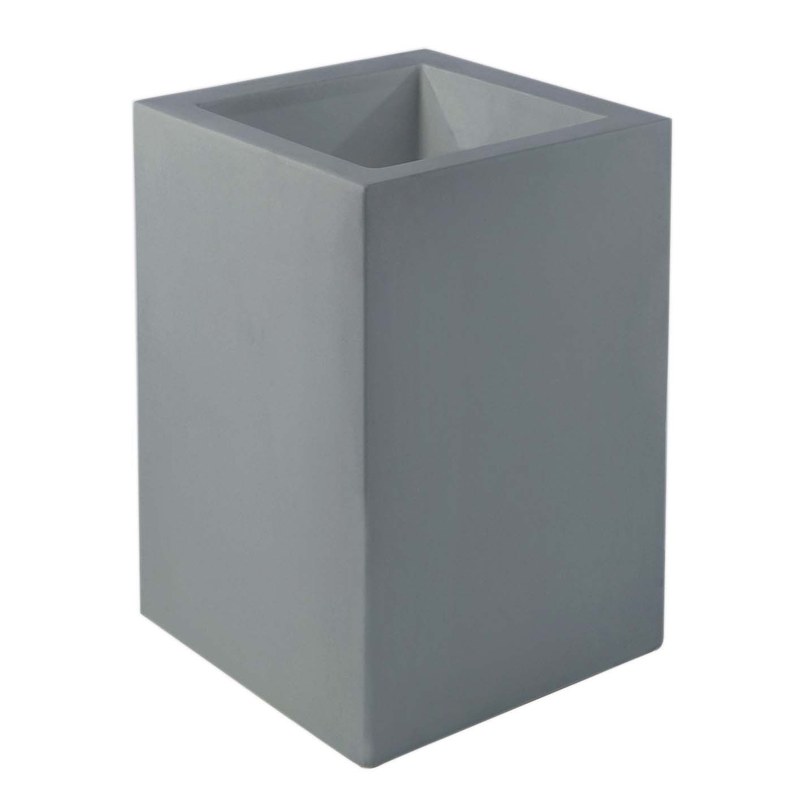 Pot cube haut CUBO 60 x 60 x 90 cm de VONDOM